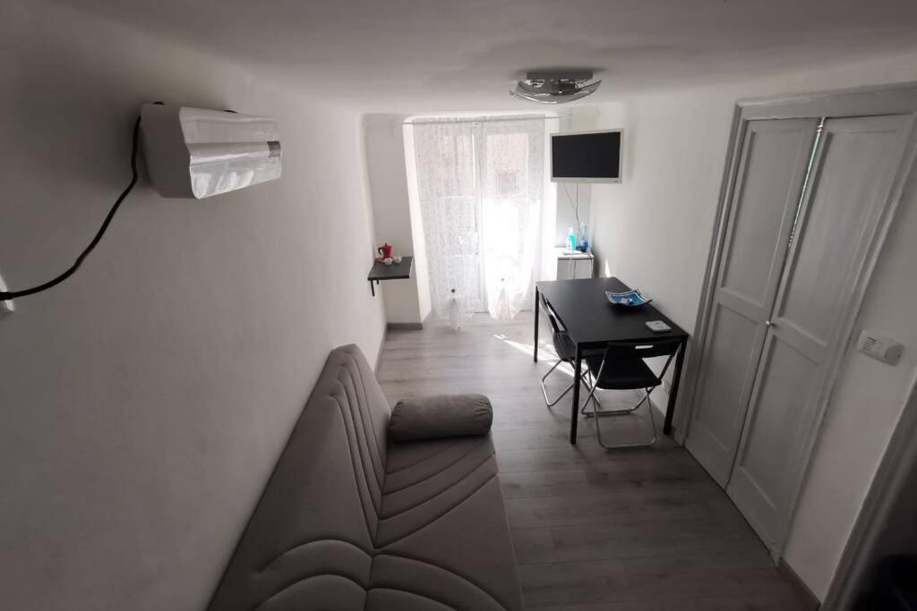 La Casetta In Porta Soprana Apartment เจนัว ภายนอก รูปภาพ